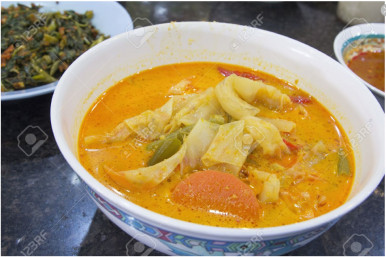 The lodeh is a soupy alternative for eating with nasi impit.