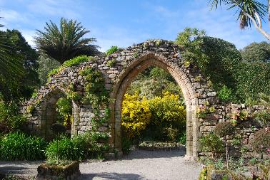 Tresco Abbey Gardens, Isles of Scilly (Photo: jasondlattier.blogspot.sg)