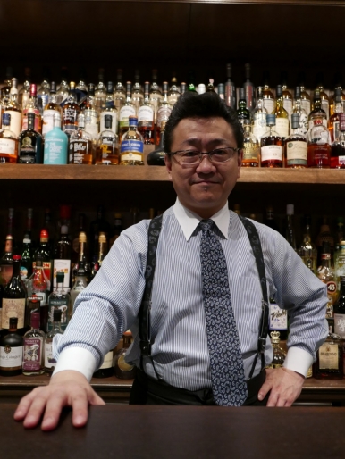 Bar High Five Founder & Master Bartender, Hidetsugu Ueno Photo © AtBars.com
