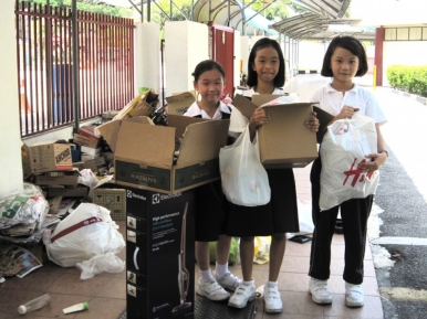 A recent recycling drive organised by MNI Photo © Malaysian Newsprint Industries