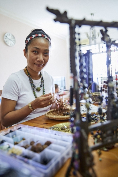 Eleanor Goroh from Magic Borneo Beads