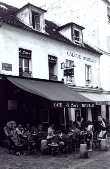 A Parisian Cafe Photo © Freeimages