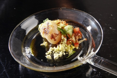 Hokkaido scallops go with Romanesco cabbage