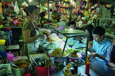 Cheap local eats can be found at the Cho Hoi An market