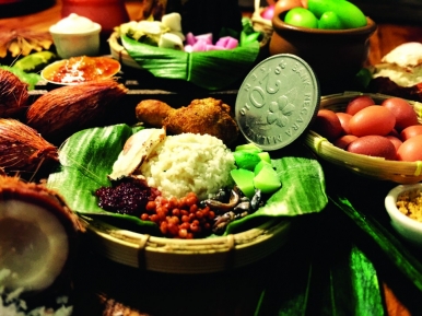 Local dishes like the Malaysian nasi lemak counts among Siow's mini food art repertoire of dishes