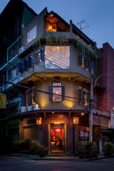 Ba Hao Bar and Residences offers a Chinatown feel in a contemporary setting