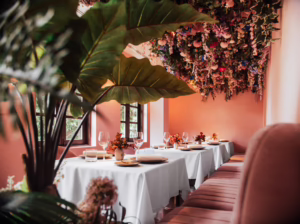 Mia restaurant