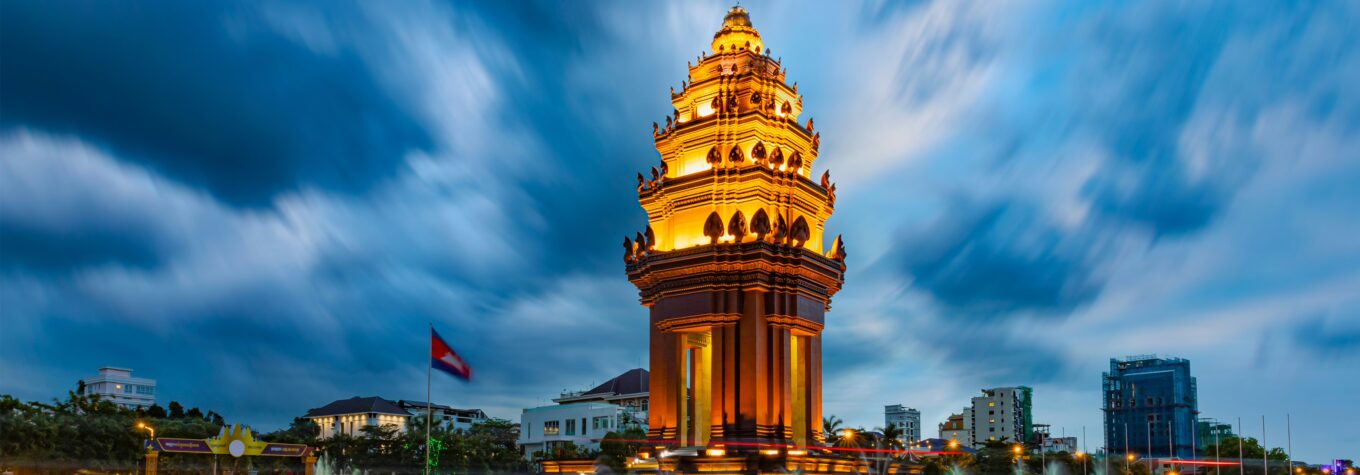 The Independence Monument in Phnom Penh