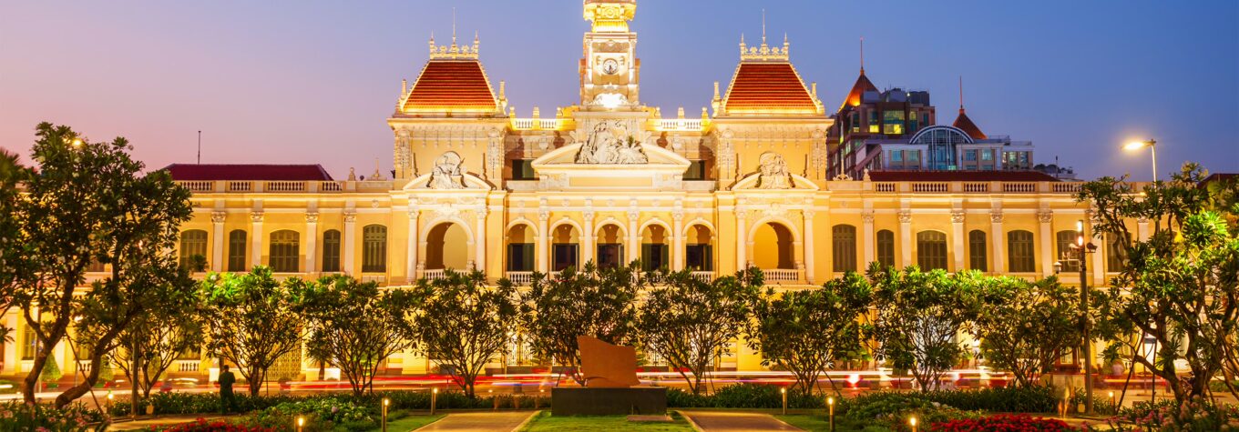 Ho Chi Minh City Hall at sunset
